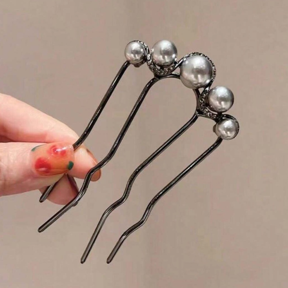 Luxe Faux Pearl Hair Accessory - Picture 2 of 4